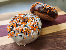 Load image into Gallery viewer, Monthly Donuts